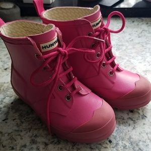 Girls Hunter lace up boots